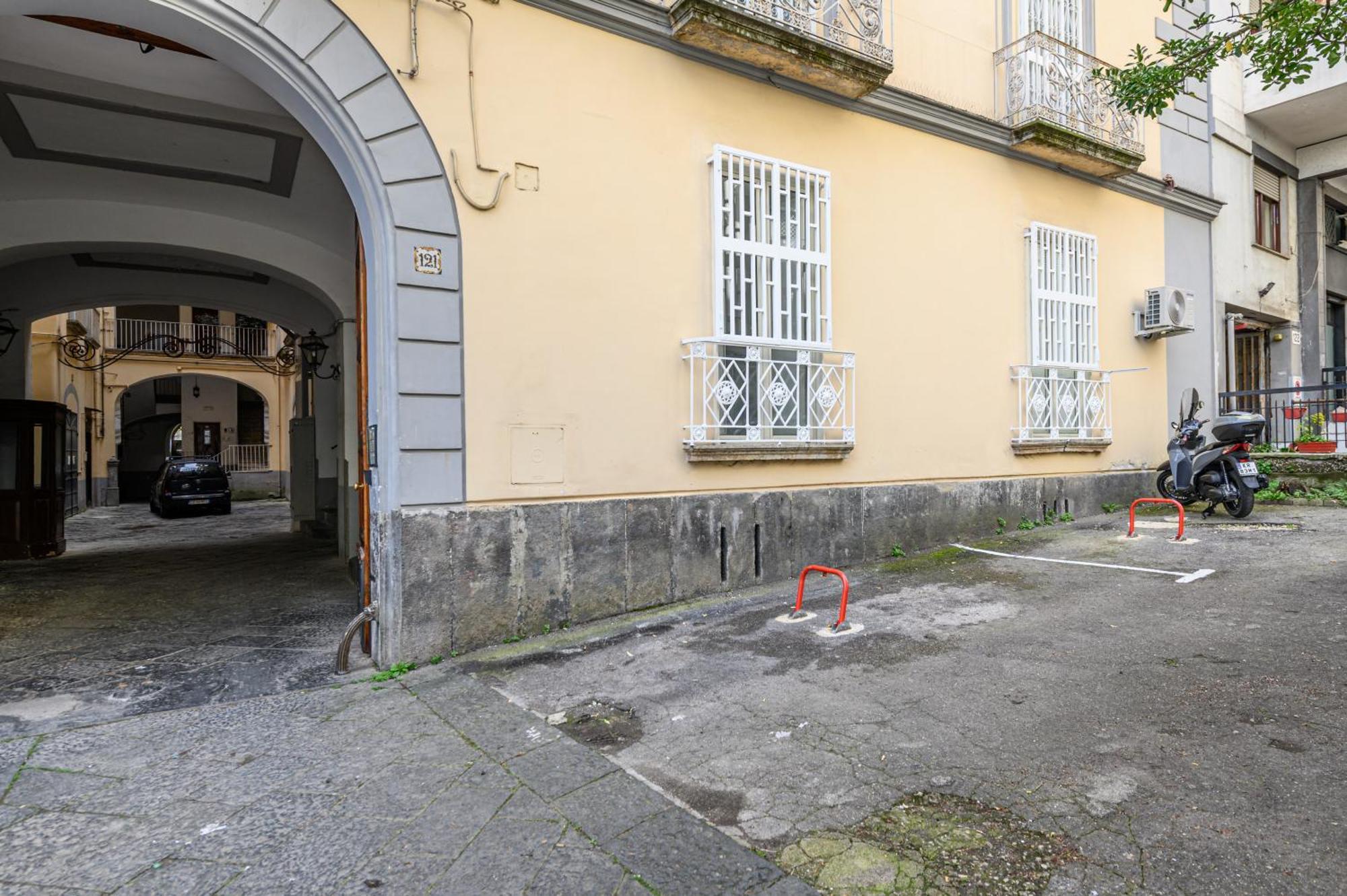 Guest House 121 Charming Apartment Nápoles Exterior foto